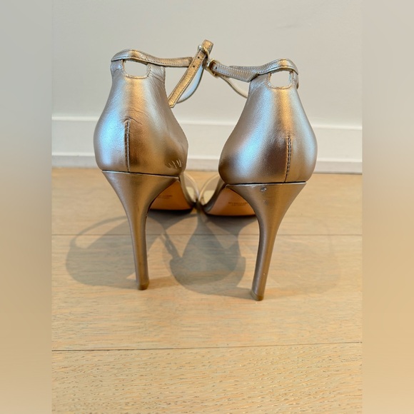 Stuart Weitzman Chanpagne Nudistsong Sandal - Picture 5 of 8